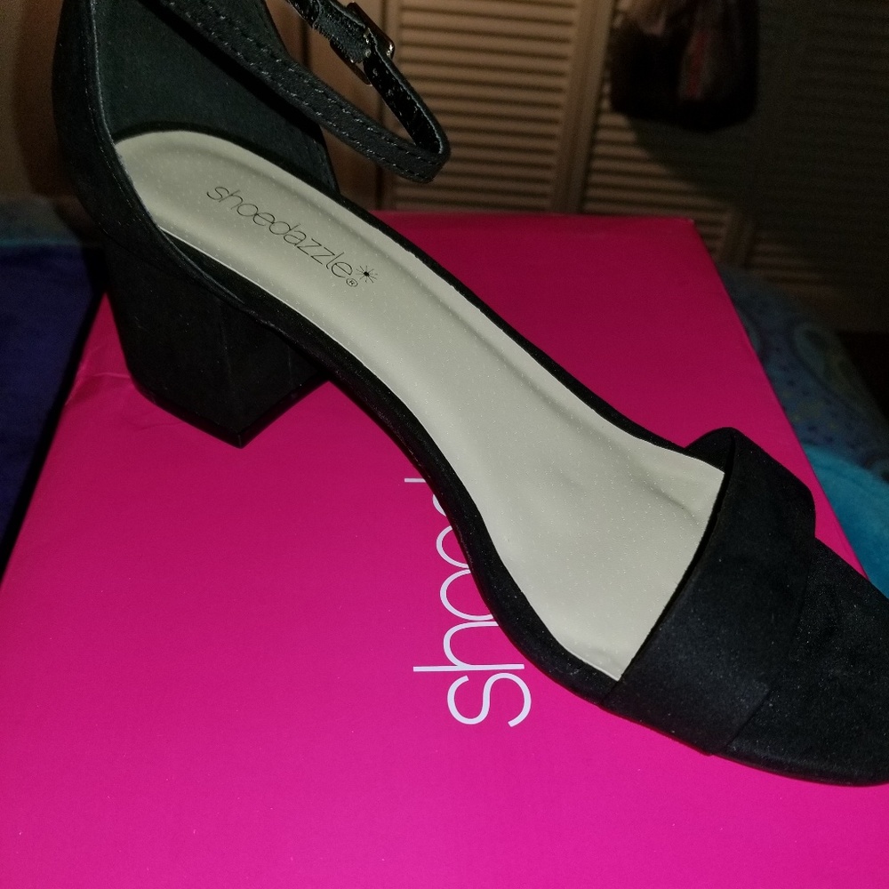 ShoeDazzle Black Heeled Sandals